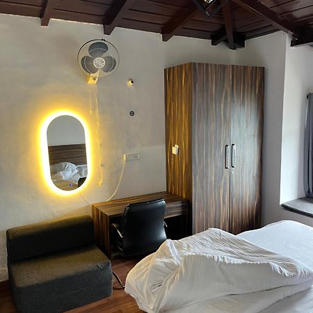 Himalayanblues Cottages&Stays Mukteshwar Eksteriør billede